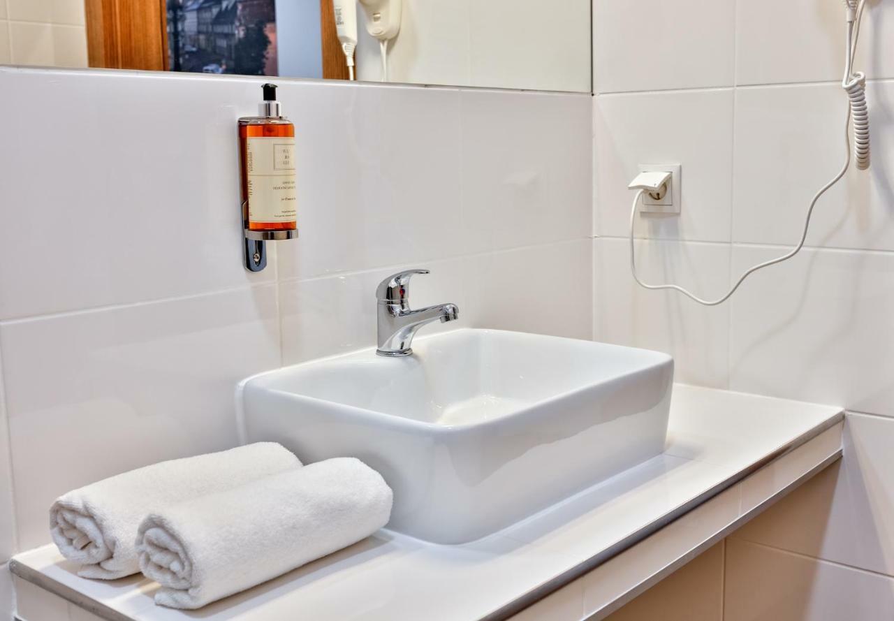 Hotel Lublin Bagian luar foto
